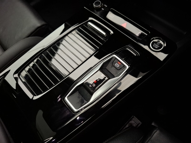 Used Audi Q6 e-tron 2025 for sale - 78093616: Photo 14