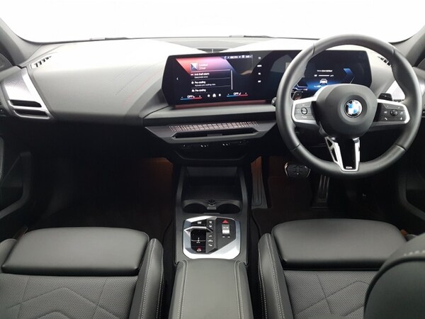 Used BMW 1 Series 2025 for sale - 76135215: Photo 2
