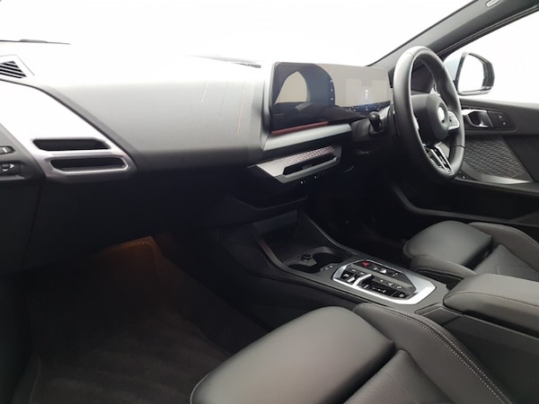Used BMW 1 Series 2025 for sale - 76135215: Photo 5