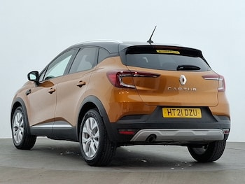 Used Renault Captur 2021 for sale - 79086902: Photo