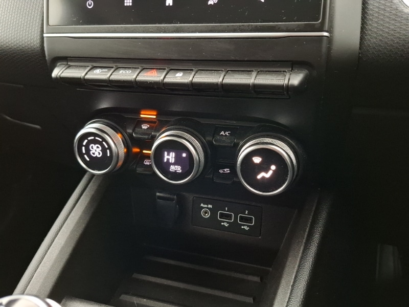 Used Renault Clio 2023 for sale - 78146747: Photo 16