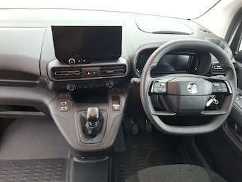 Used Vauxhall Combo 2024 for sale - 79432946: Photo
