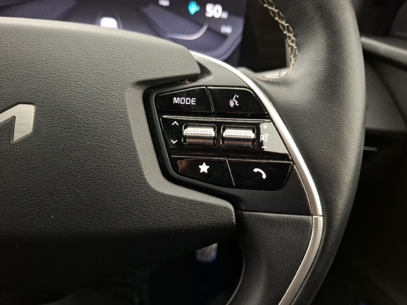 Used Kia EV6 2023 for sale - 78151171: Photo 15