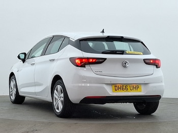 Used Vauxhall Astra 2017 for sale - 79126534: Photo