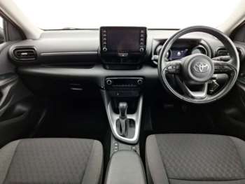 Used Toyota Yaris 2022 for sale - 74417965: Photo