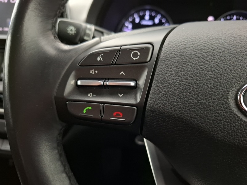 Used Hyundai i30 2017 for sale - 77921983: Photo 14