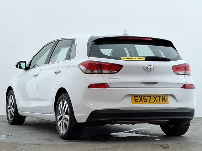 Used Hyundai i30 2017 for sale - 77921983: Photo 3