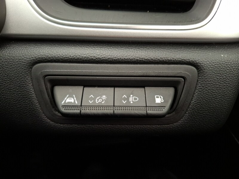 Used Renault Captur 2023 for sale - 77338131: Photo 19