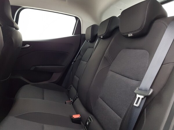 Used Renault Clio 2022 for sale - 76275588: Photo 6
