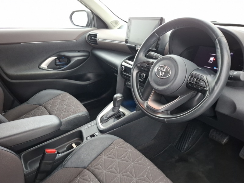 Used Toyota Yaris Cross 2022 for sale - 77522476: Photo 12