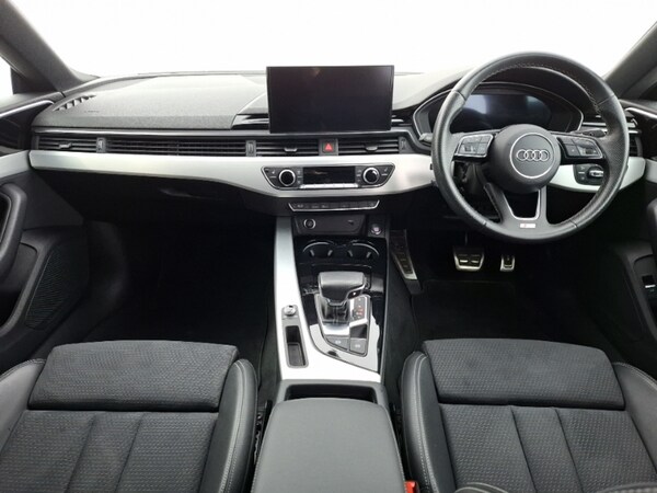 Used Audi A5 2022 for sale - 76225955: Photo 2