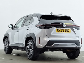 Used Toyota Yaris Cross 2022 for sale - 75652284: Photo