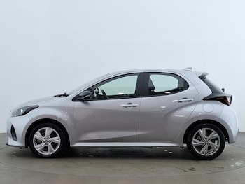Used Mazda Mazda2 HYBRID 2024 for sale - 77058777: Photo