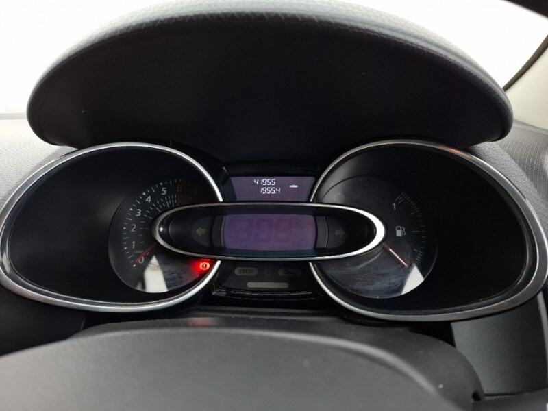 Used Renault Clio 2018 for sale - 77366479: Photo 10