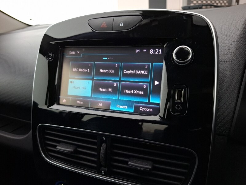 Used Renault Clio 2018 for sale - 77366479: Photo 17