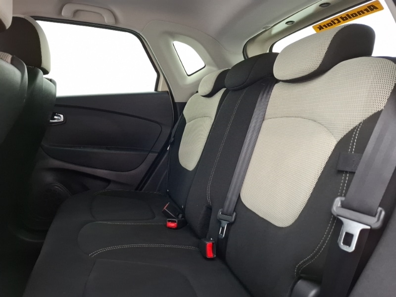 Used Renault Captur 2018 for sale - 77644860: Photo 6