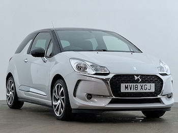 2018 - 1.2 PureTech 82 Connected Chic 3dr