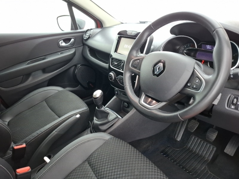 Used Renault Clio 2019 for sale - 77448393: Photo 12