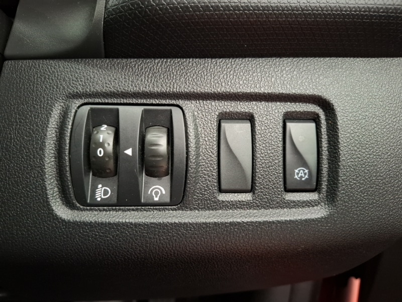 Used Renault Clio 2019 for sale - 77448393: Photo 19