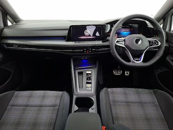 Used Volkswagen Golf 2021 for sale - 77095009: Photo