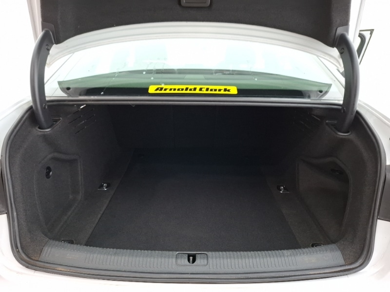 Used Audi A4 2017 for sale - 78132900: Photo 8