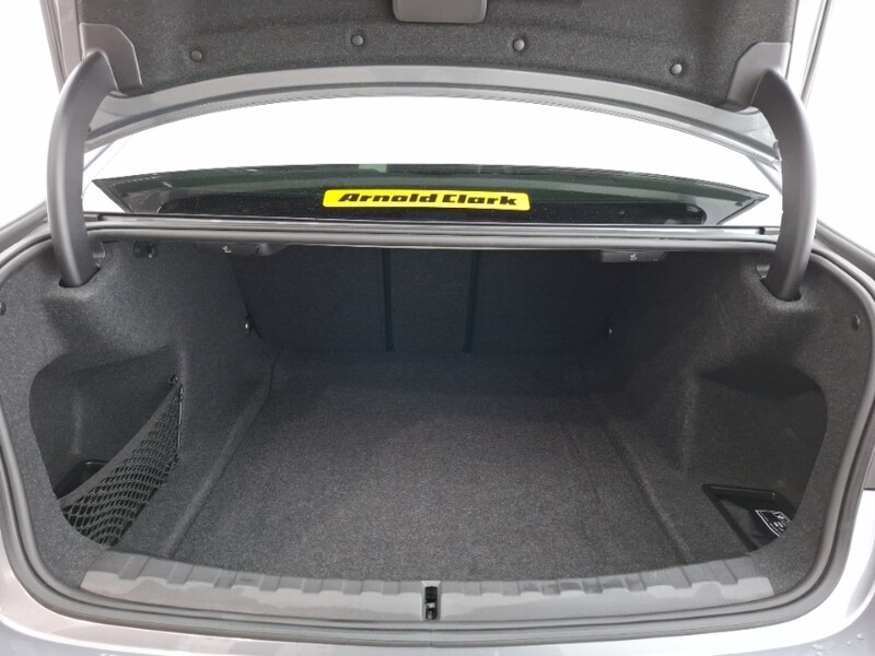 Used BMW 3 Series 2024 for sale - 77881613: Photo 8