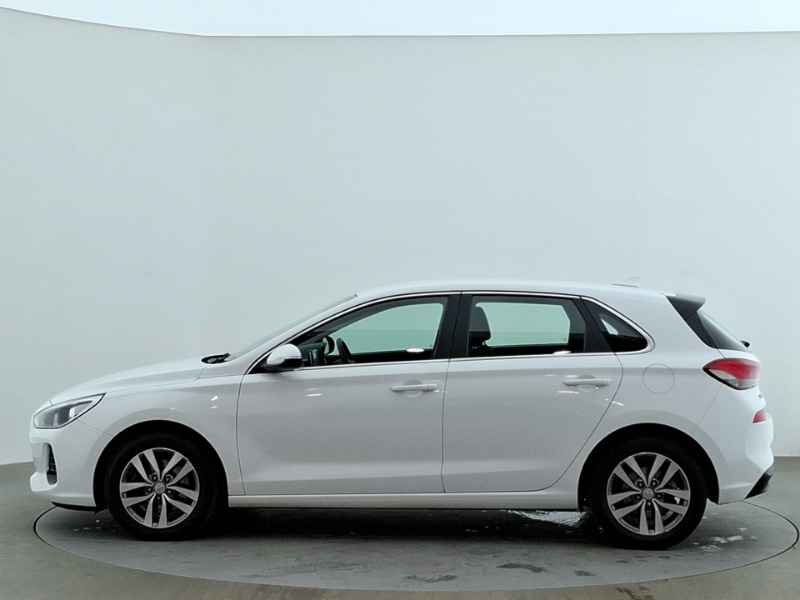 Used Hyundai i30 2017 for sale - 78213963: Photo 4