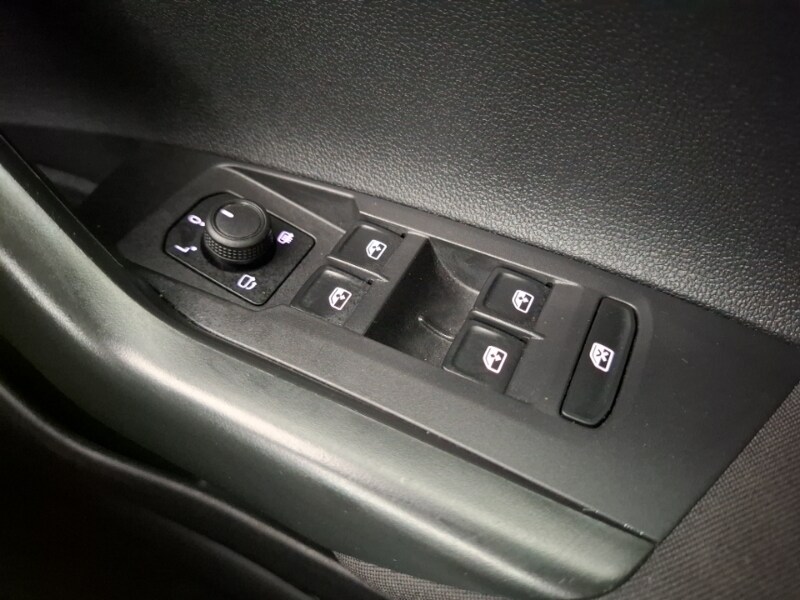 Used Volkswagen Taigo 2023 for sale - 78163896: Photo 19