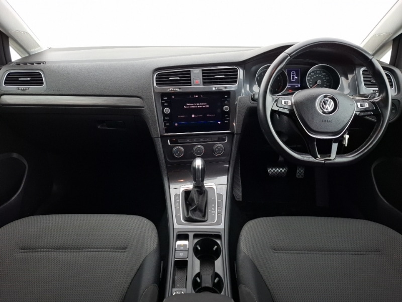 Used Volkswagen Golf 2019 for sale - 77536490: Photo 2