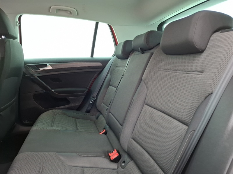 Used Volkswagen Golf 2019 for sale - 77536490: Photo 6