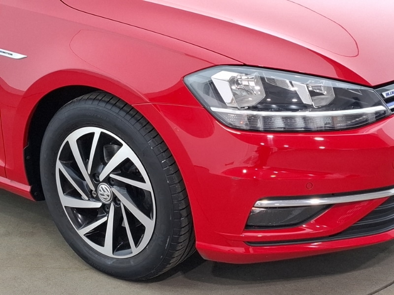 Used Volkswagen Golf 2019 for sale - 77536490: Photo 9