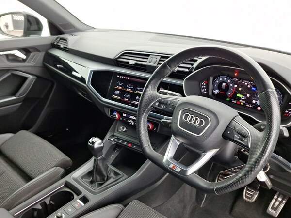 Used Audi Q3 2022 for sale - 76053885: Photo 11