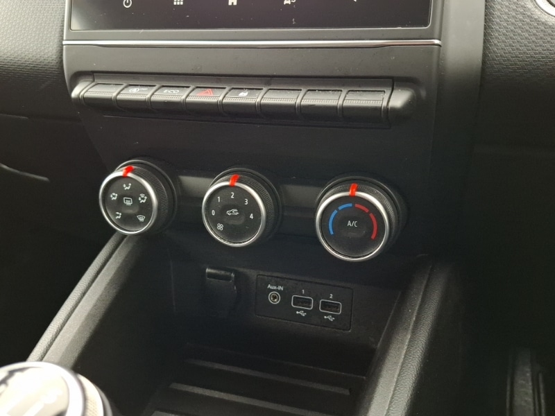 Used Renault Clio 2020 for sale - 76749113: Photo 16