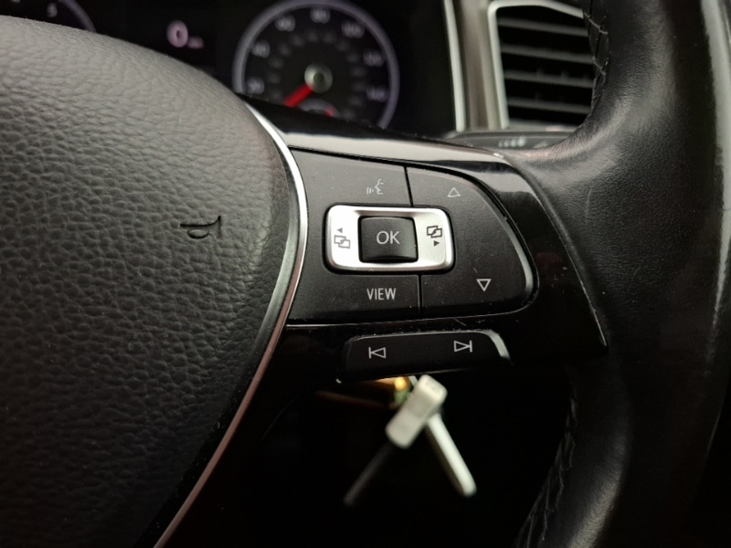 Used Volkswagen T-Roc 2018 for sale - 77963921: Photo 15