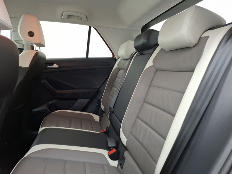 Used Volkswagen T-Roc 2018 for sale - 77963921: Photo 6