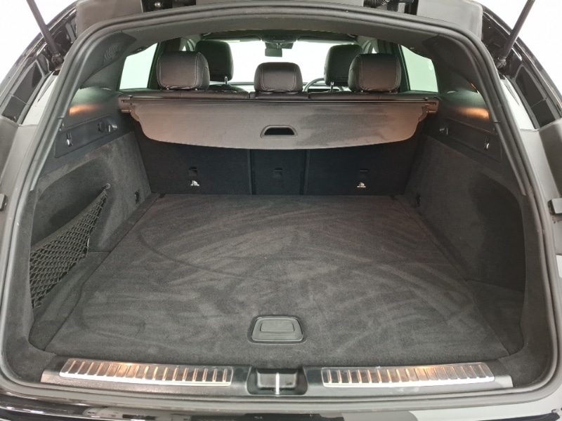 Used Mercedes-Benz EQC 2023 for sale - 76651799: Photo 8