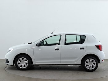 Used Dacia Sandero 2019 for sale - 78976941: Photo
