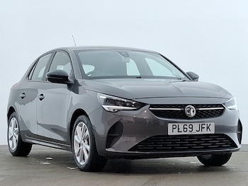 Vauxhall - Corsa