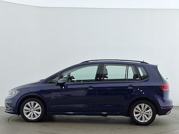 Used Volkswagen Golf SV 2018 for sale - 75576525: Photo