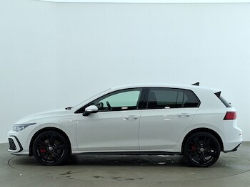 Used Volkswagen Golf 2021 for sale - 77024454: Photo