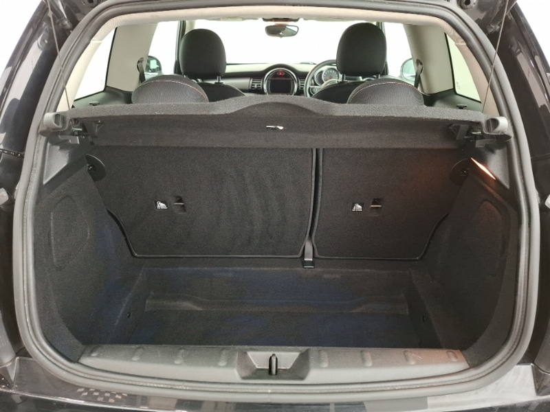 Used MINI Hatch 2018 for sale - 78155824: Photo 8