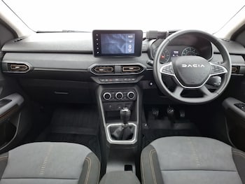 Used Dacia Sandero Stepway 2023 for sale - 76226090: Photo 2