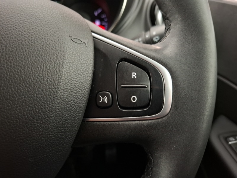 Used Renault Captur 2019 for sale - 77265077: Photo 15