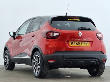 Used Renault Captur 2019 for sale - 77265077: Photo