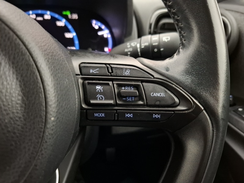 Used Toyota Yaris Cross 2022 for sale - 76375280: Photo 15