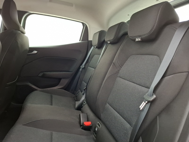 Used Renault Clio 2023 for sale - 78085139: Photo 6