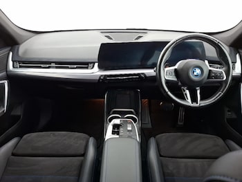 Used BMW iX1 2023 for sale - 76213263: Photo