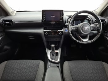 Used Toyota Yaris Cross 2023 for sale - 78976928: Photo