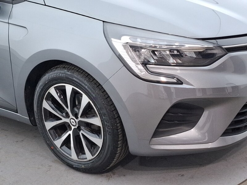 Used Renault Clio 2023 for sale - 78163895: Photo 9