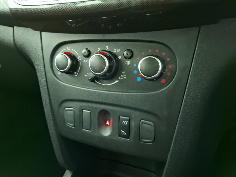 Used Dacia Sandero Stepway 2020 for sale - 76493474: Photo 16